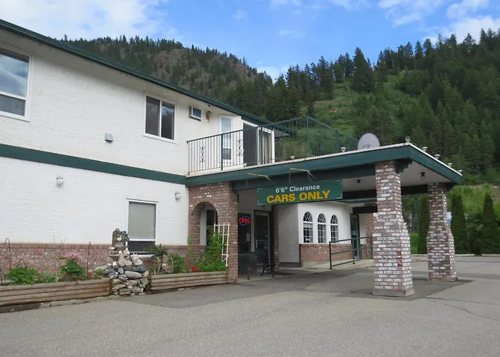 Chase Country Inn
