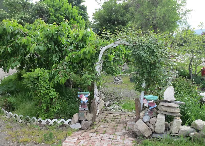 Chase Country Inn